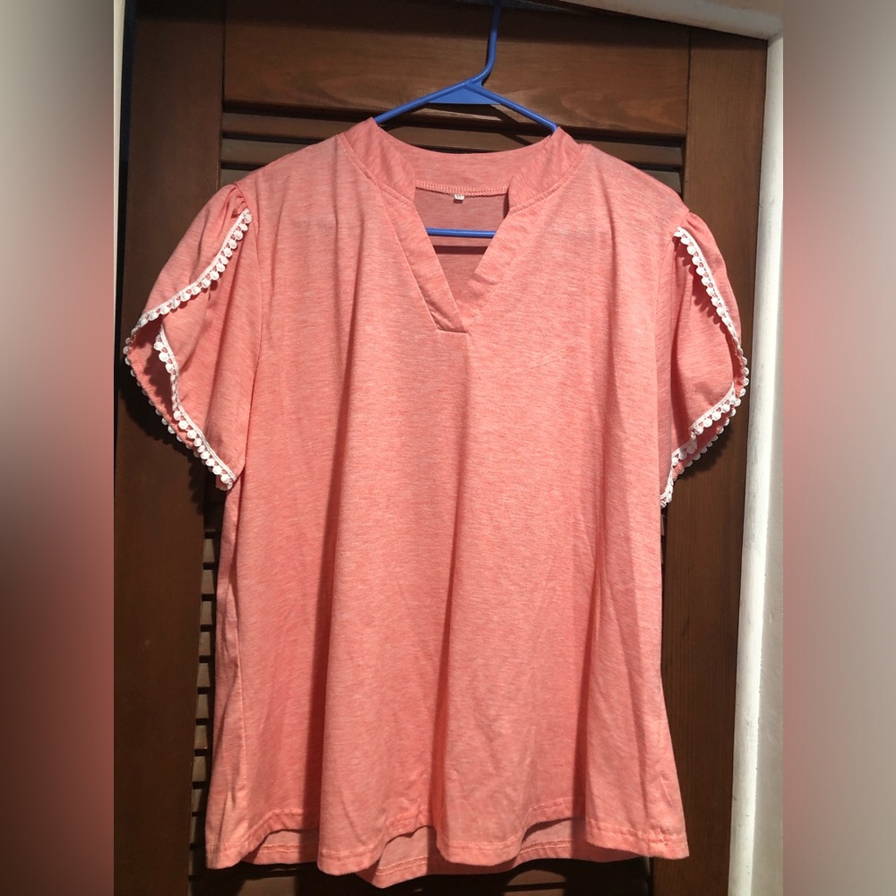 Peach XL short sleeve top